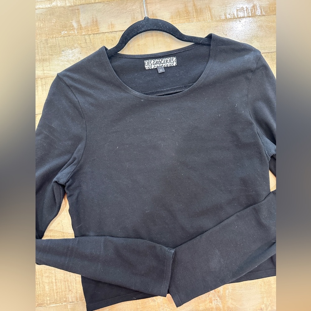Groceries black scoop neck crop short shirt blouse top